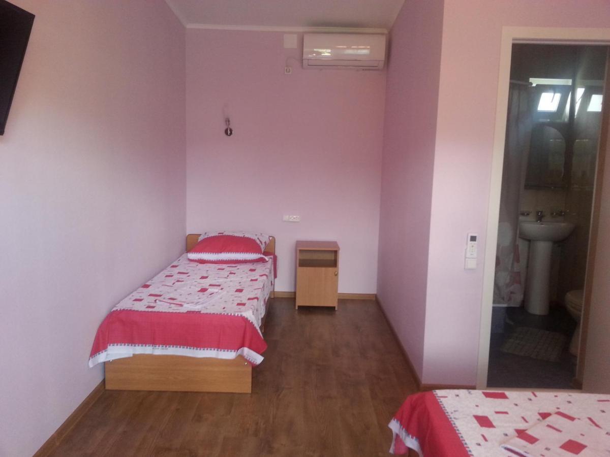 Guest House Yuzhnaya Palmira 皮聪达 外观 照片